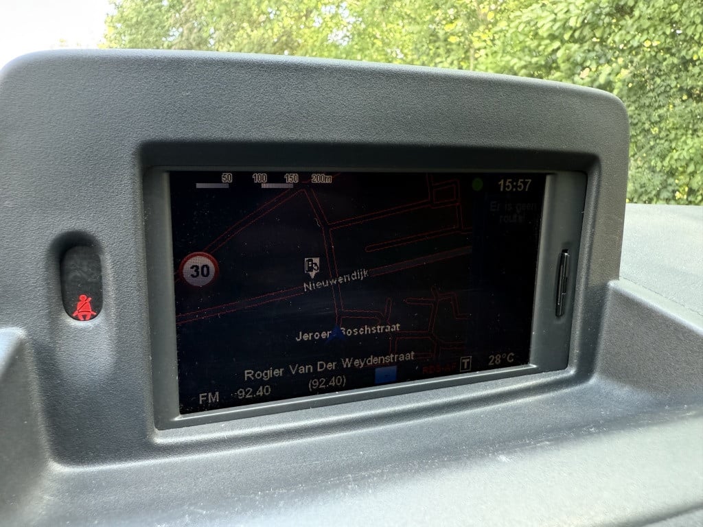 Renault Clio 1.2 tce 20 jaren editie // goed uitgerust // nette staat //