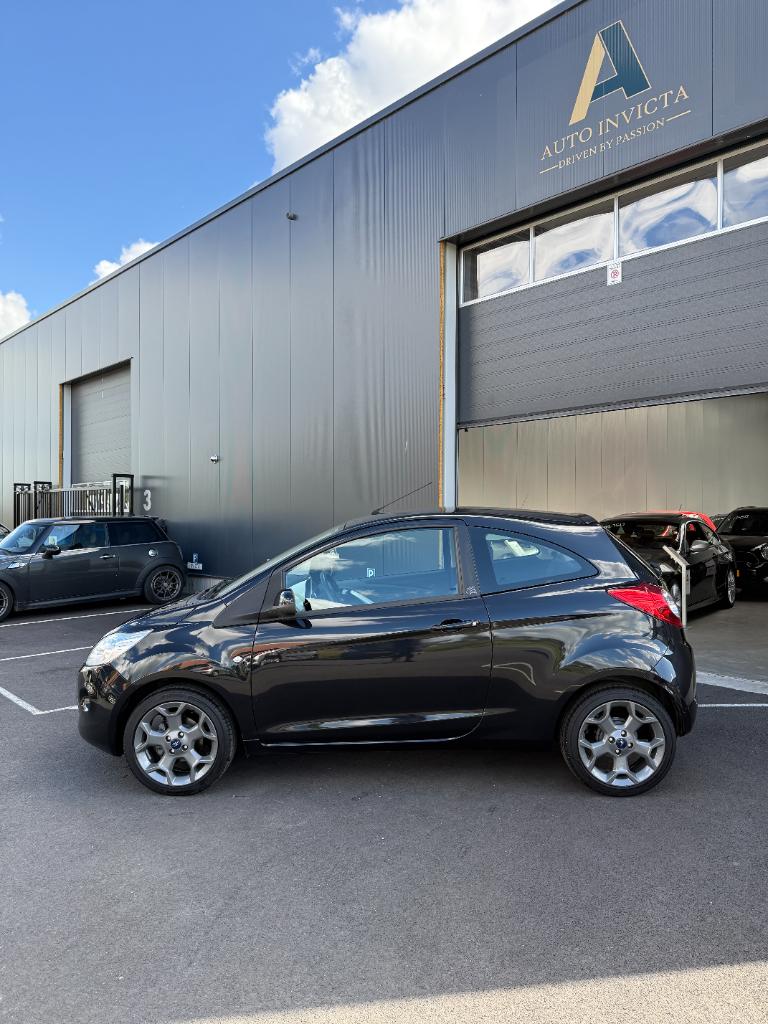Ford KA 1.2 titanium - airco - nieuwe distributie
