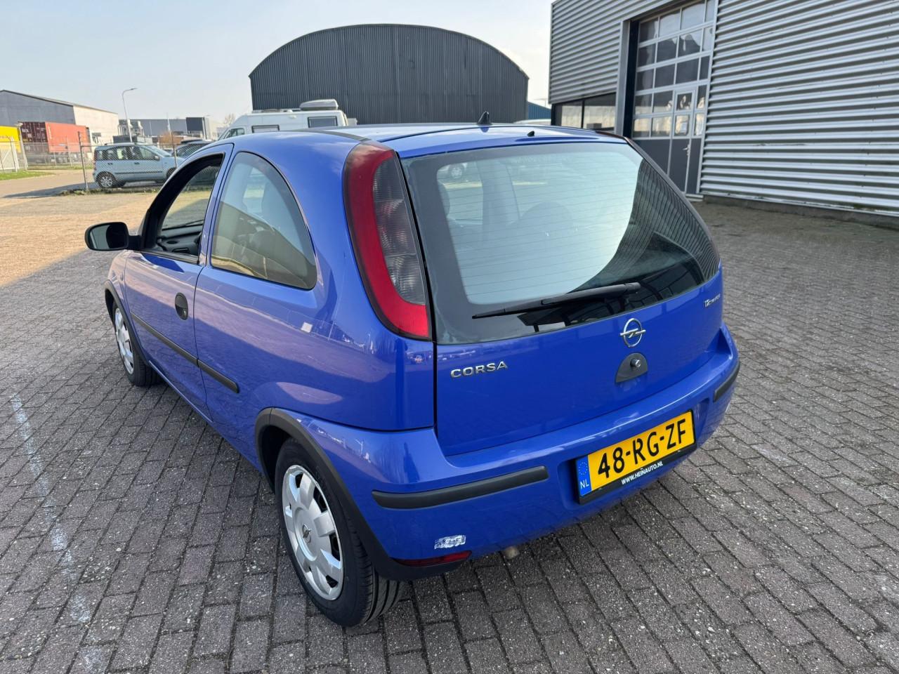 Opel corsa bj 2002 850 euro