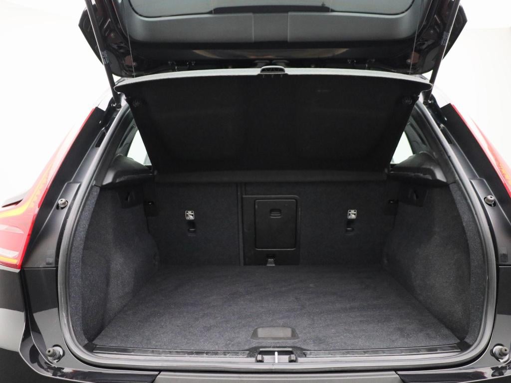 Volvo XC40 recharge core | automaat | apple carplay / android auto | virtua