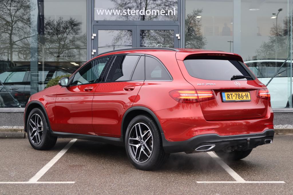 Mercedes-Benz Glc 250 d 4matic amg l panoramadak l trekhaak l stoelverwarmi