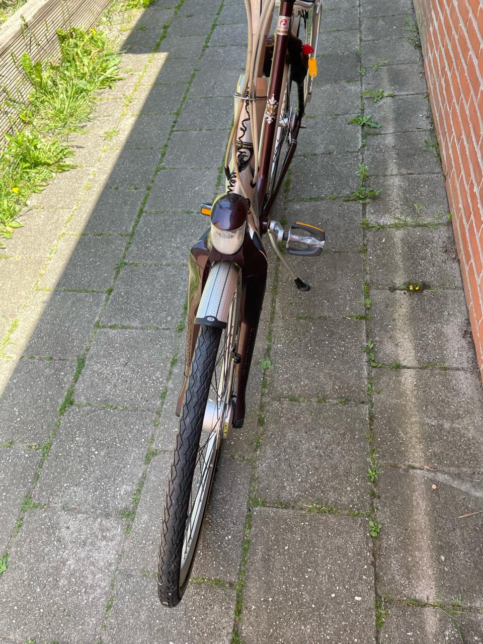 Damesfiets.