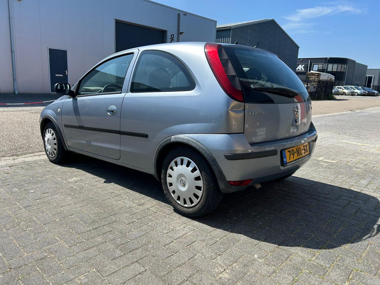 Opel Corsa 1.2- 16V Enjoy Lage KM- stand/ Elek Ramen