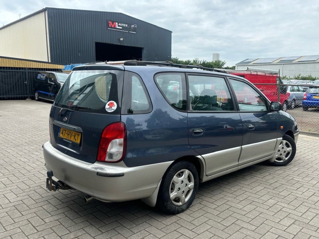 Kia Carens 1.8Ls Airco inruilkoopje € 750