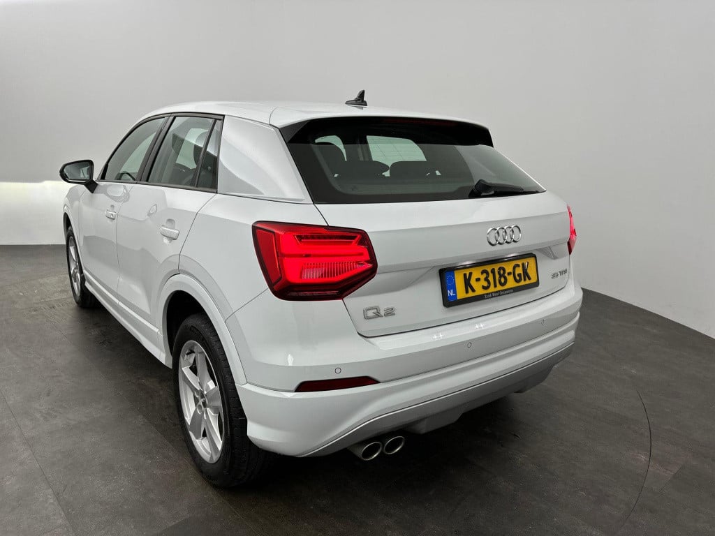 Audi Q2 35 tfsi cod automaat virtual pdc