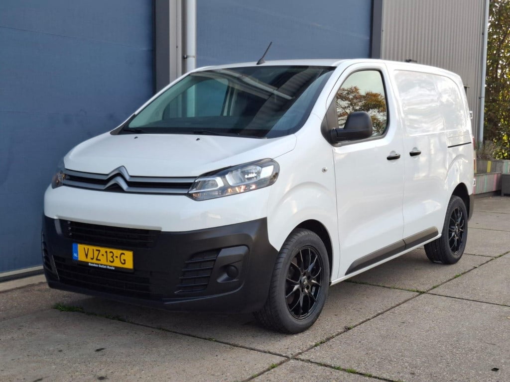Citroen Jumpy 1.5 bluehdi 100 xs club airco / carplay / navi / cruise contr