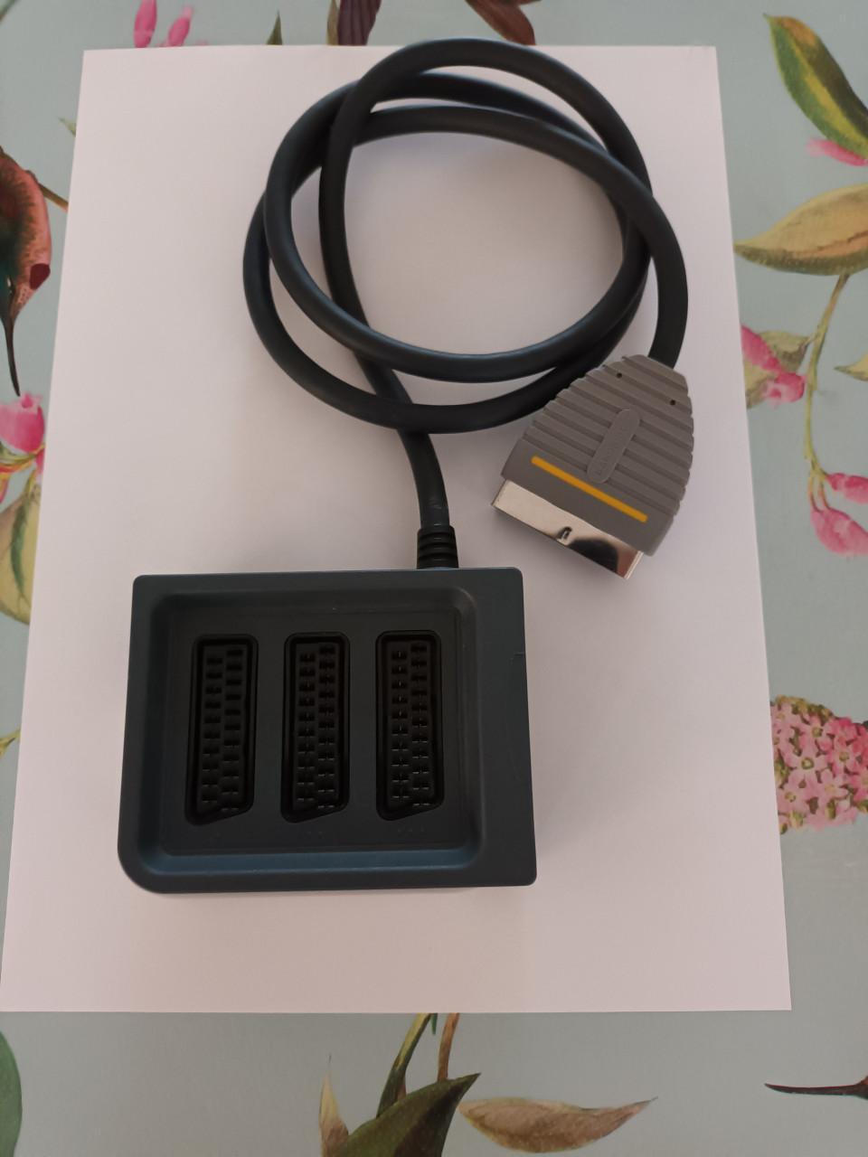 Bandridge 3 voudige Scart verdeel unit