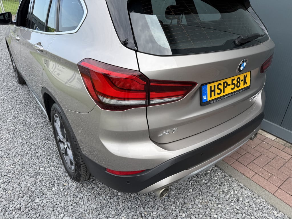 BMW X1 x-drive20i automaat high executive