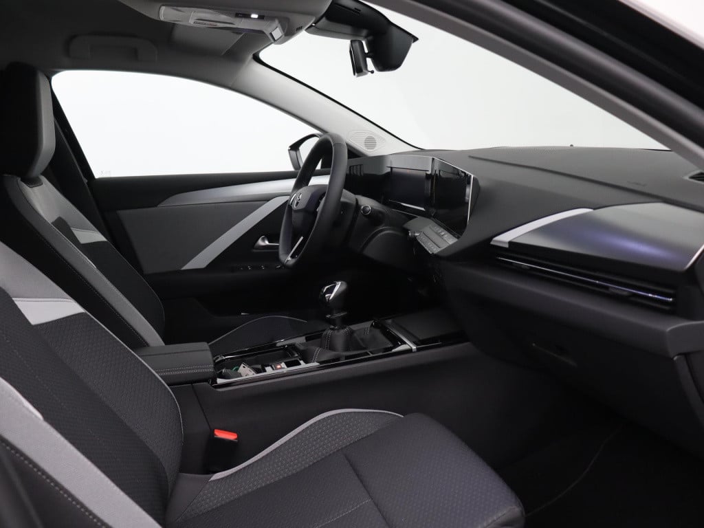 Opel Astra 1.2 business edition | navigatie | carplay | climate control | s