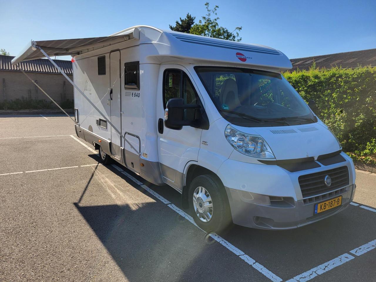 Camper Bürstner Marano T640 - Ruime, nette en compleet uitgeruste camper