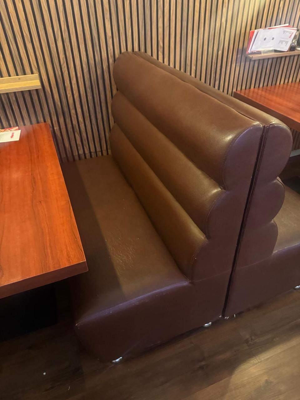 10 Banken en 5 Tafelbladen