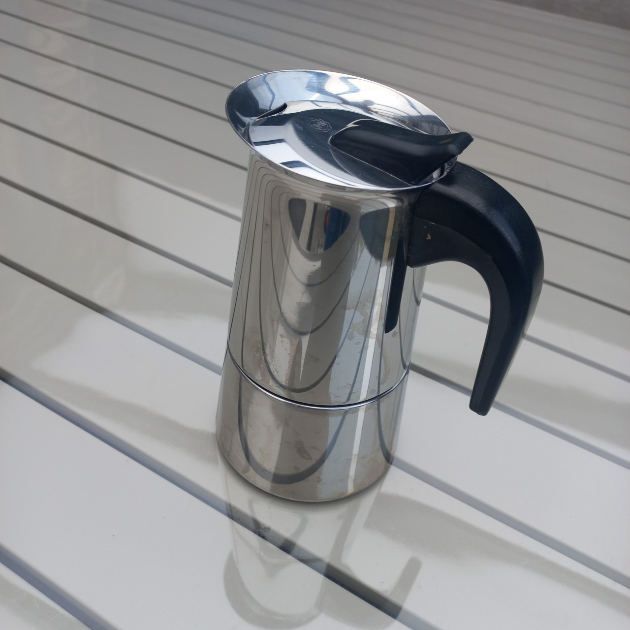 Vintage Italiaanse beroemde inox grote Moka koffiezetapparaat van DE