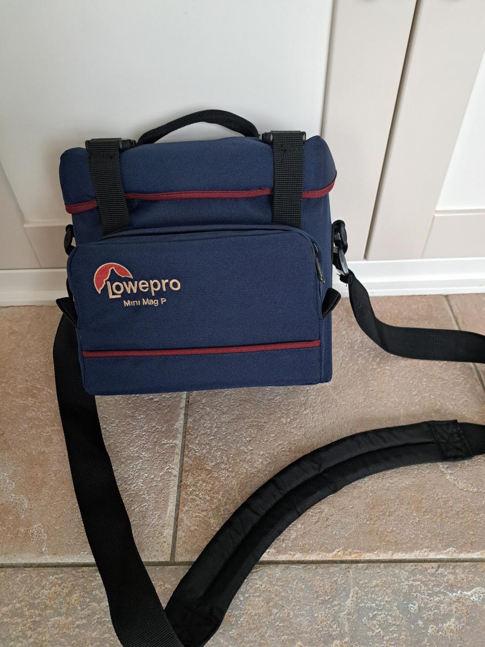 LUMIX /PANASONIC CAMARA MET TAS EN TOEBEHOREN