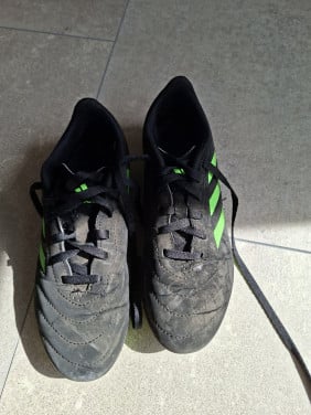 Voetbalschoenen Adidas maat 35.5