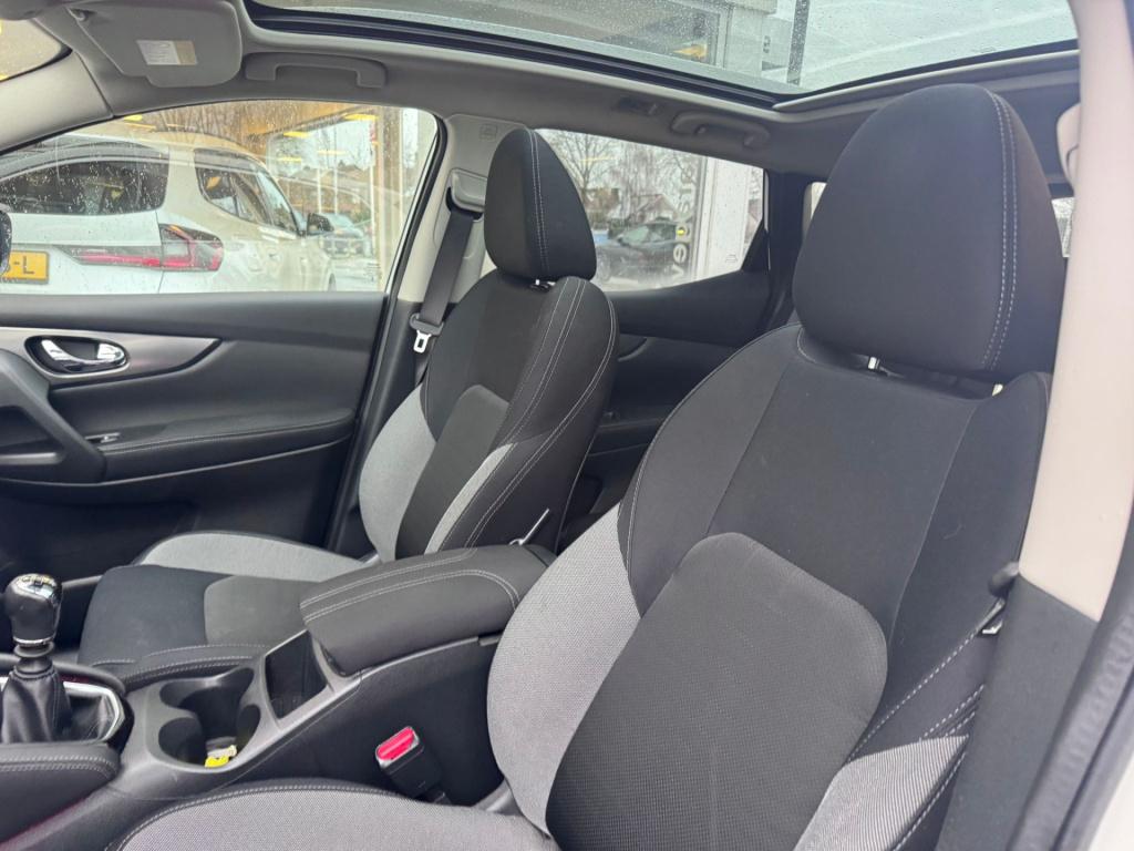 Nissan Qashqai 1.2 n-connecta