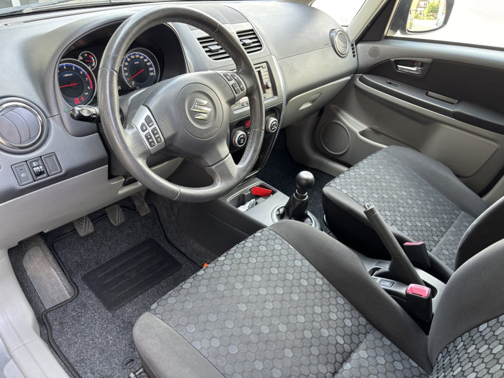 Suzuki Sx4 1.6 executive/trekhaak