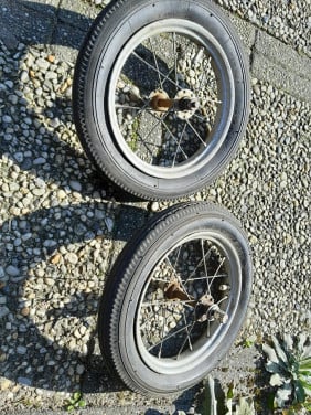 Te koop in Vlissingen; twee stepwielen