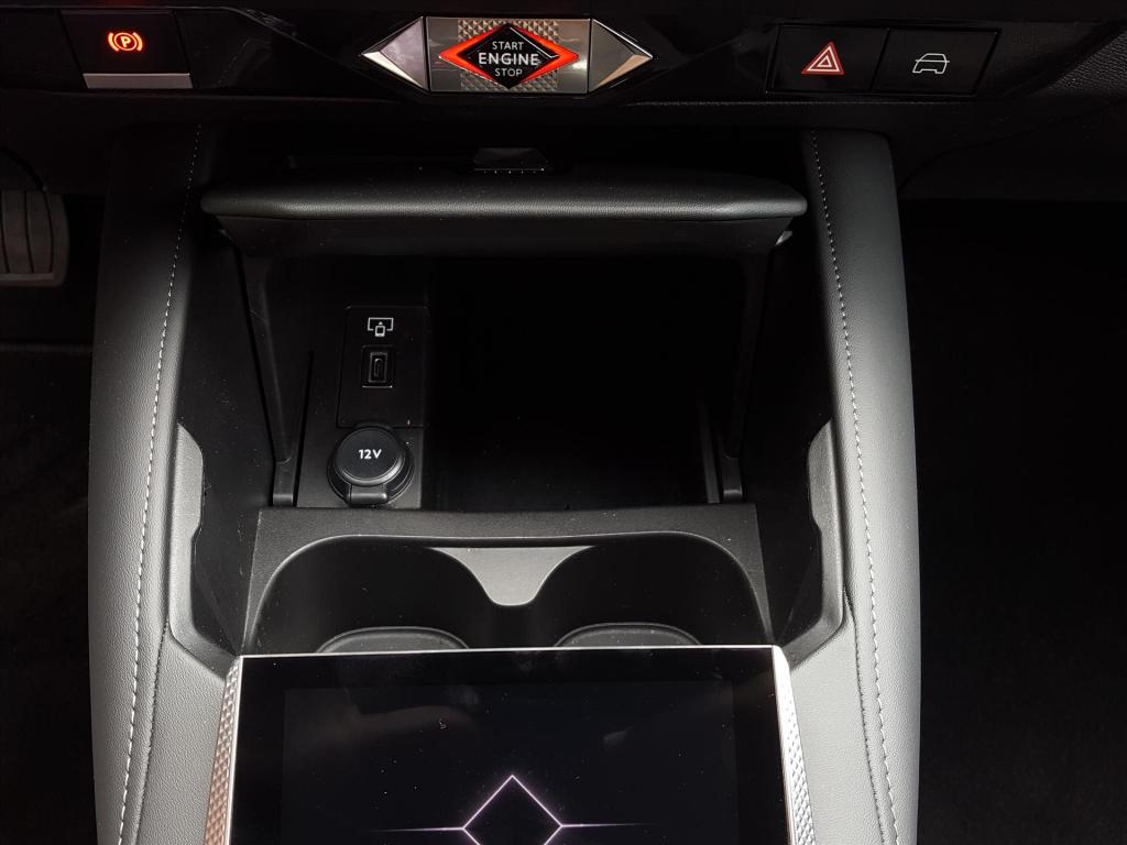 Ds Ds 4 1.6 e-tense hybride-autom trocadero navi | cruise & climate control