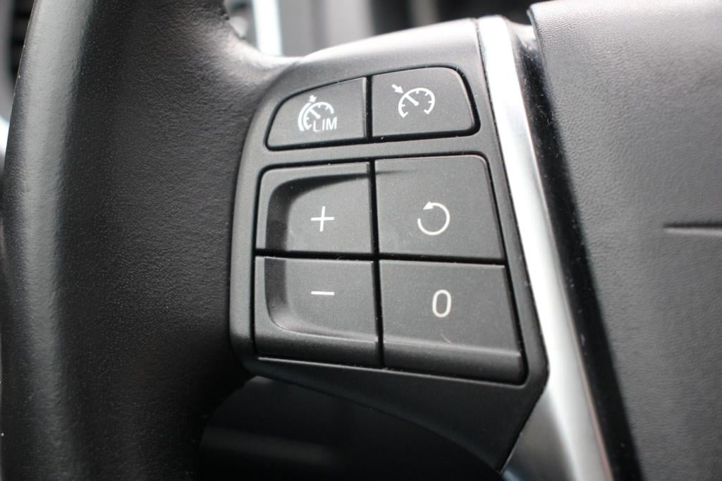 Volvo V40 1.5 t2 signature edition - leder - automaat - panoramadak - camer