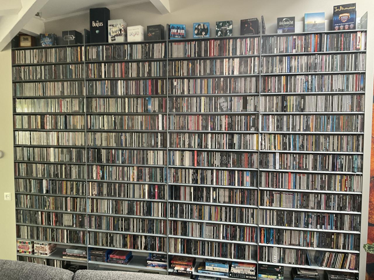 150 cd's te koop.