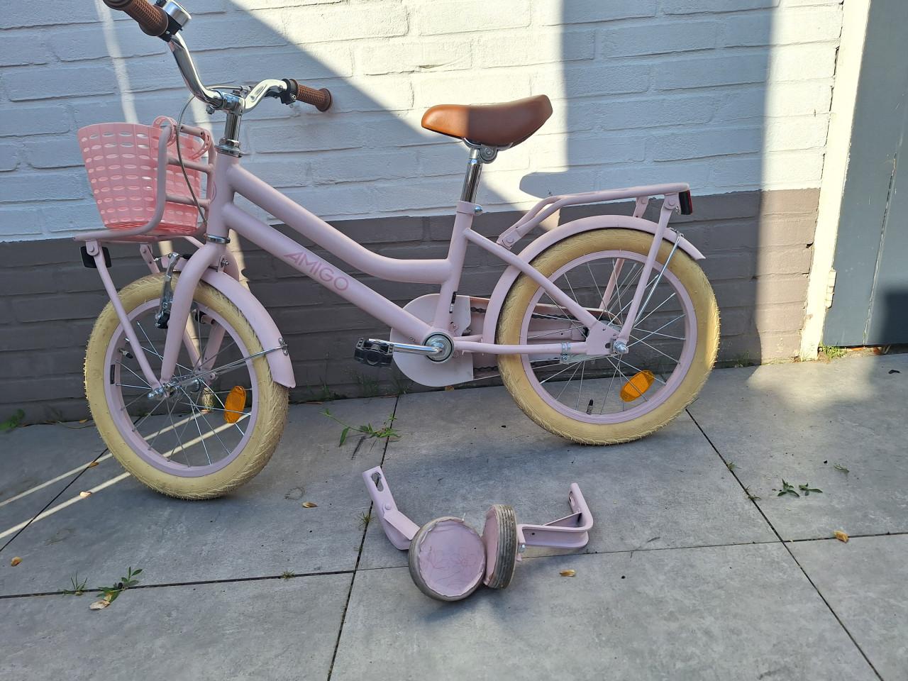 Kinderfiets amigo bella 16 inch goede staat