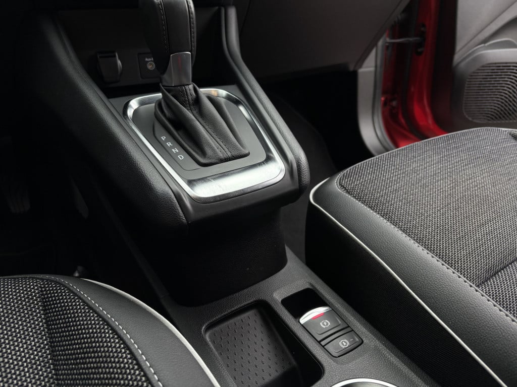 Renault Captur automaat 1.3 tce 140 intens