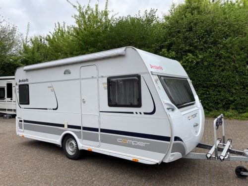 Dethleffs Camper 450  DB met mover