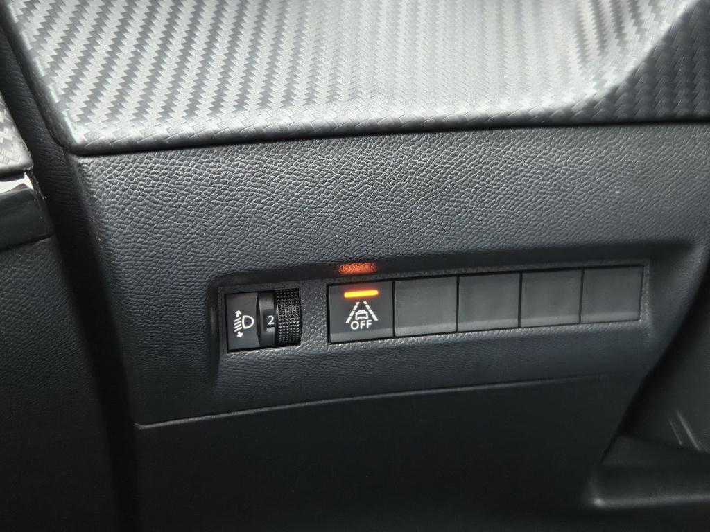 Peugeot 208 ev active 50 kwh | camera | carplay