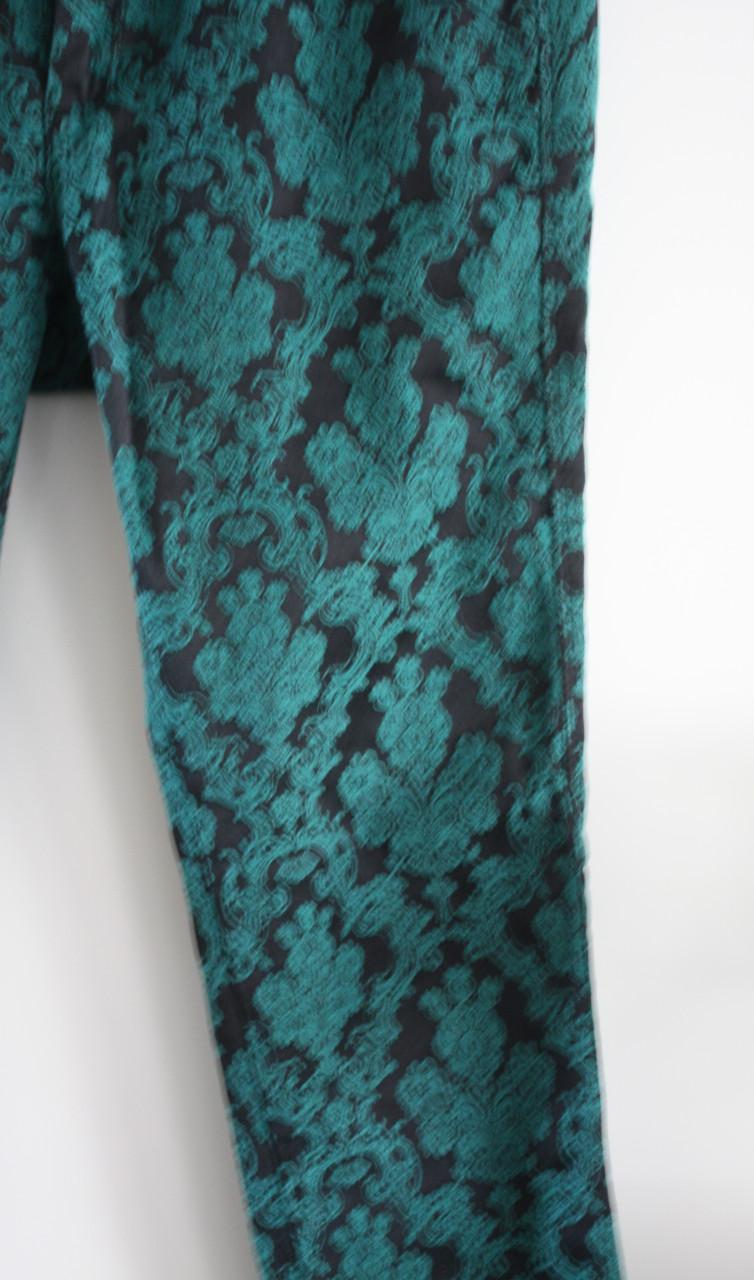 Zwart met groene kant patroon broek maat 38