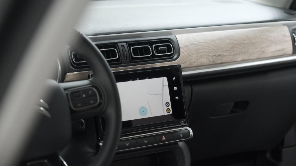 Citroen C3 puretech 82 shine | stoelverwarming | apple carplay | parkeersen