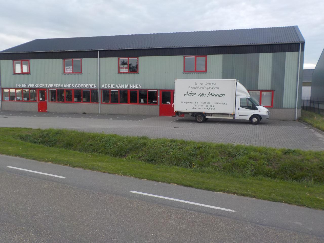 Geheel massief grenen ledikant 160 x 200 cm + lattenbodems + 2 matrassen