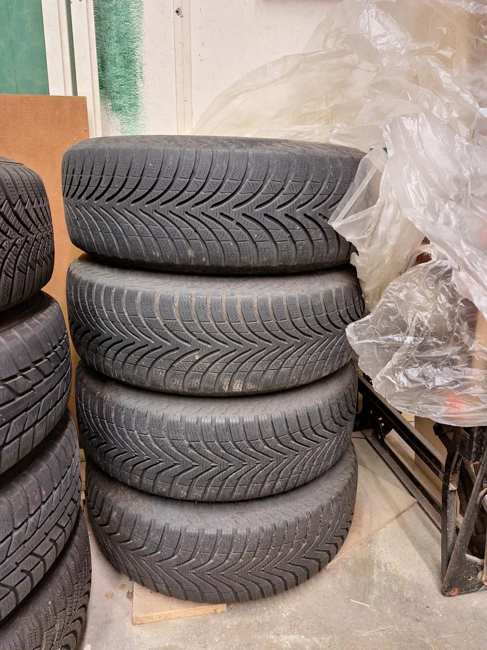 GRATIS - Winterbanden 175/70R14