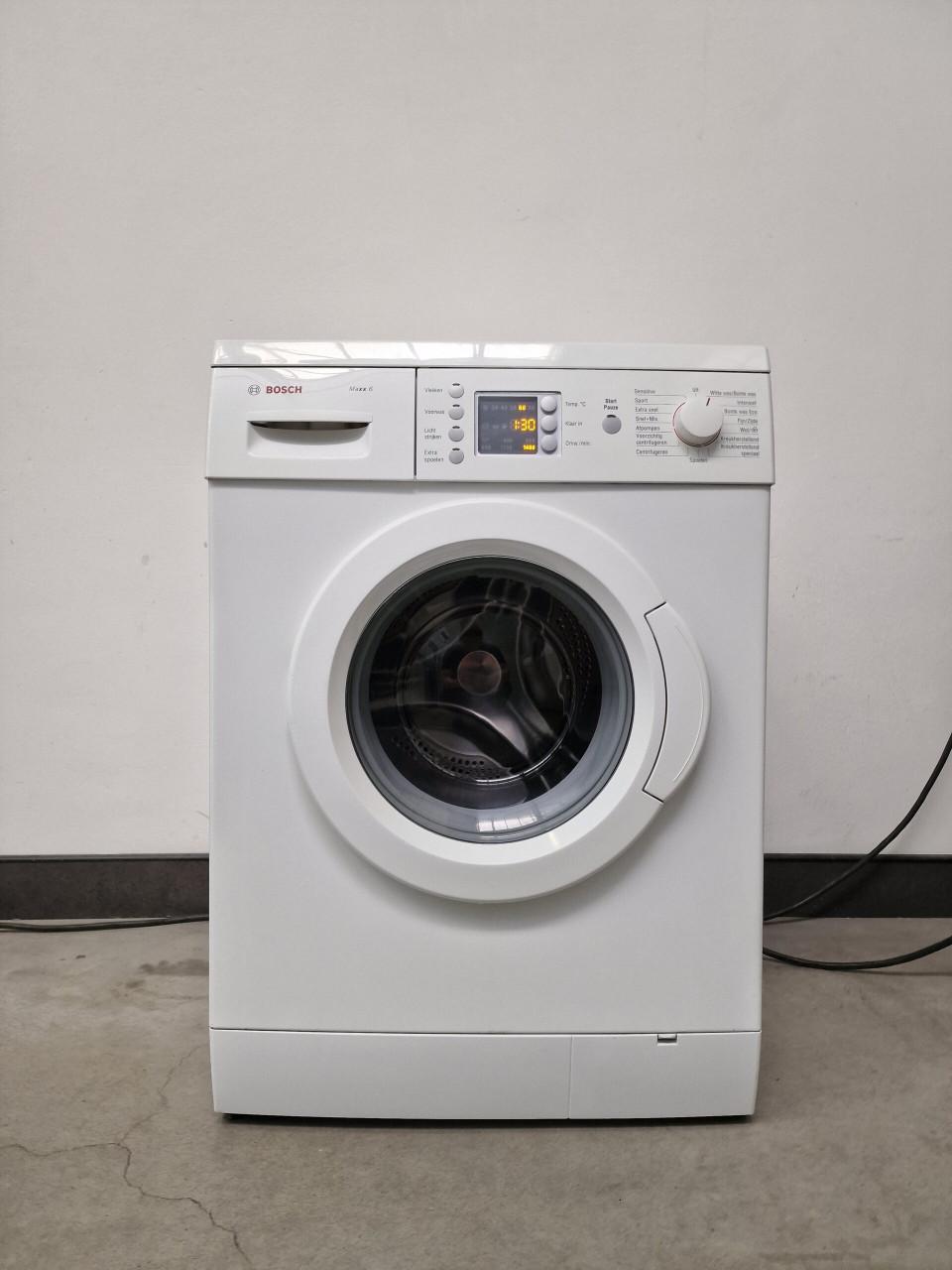 Bosch Wasmachine 6 kg A+++ 1400 toren als nieuw weinig gebruikt
