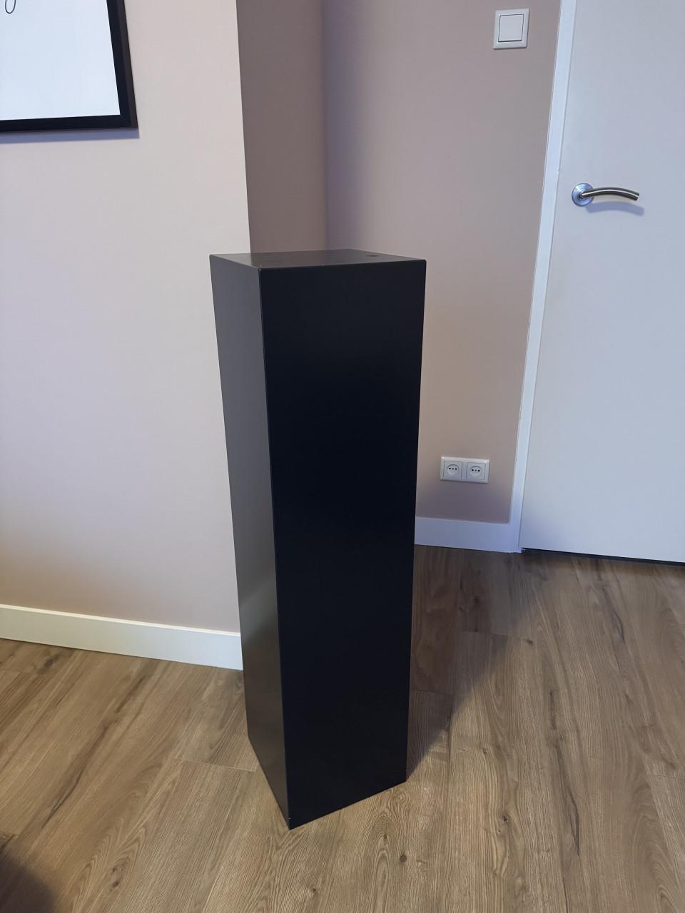 Antraciete houten zuil