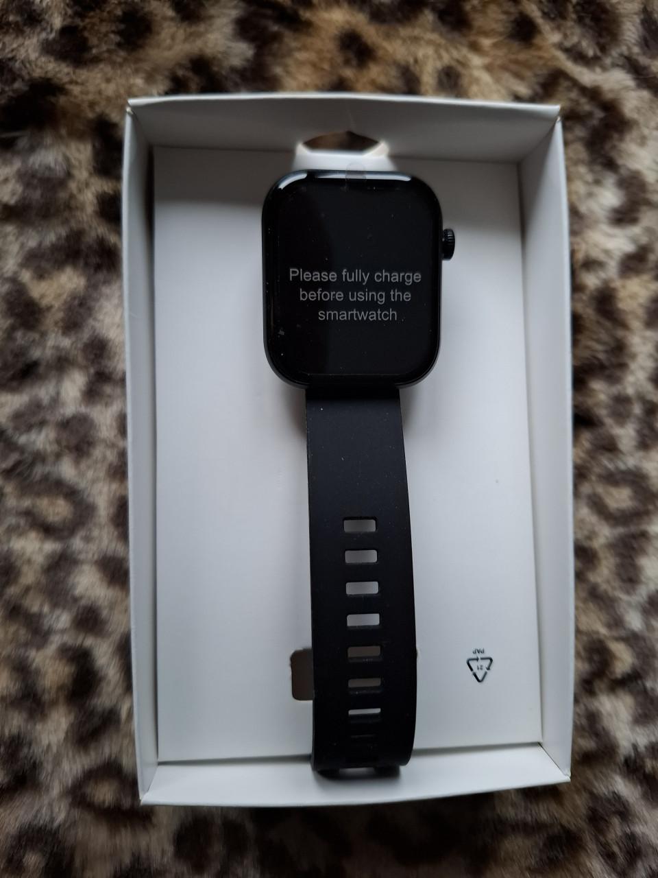 Denver Smartwatch - zwart SWC185B. met belfunctie  Nieuw in doos