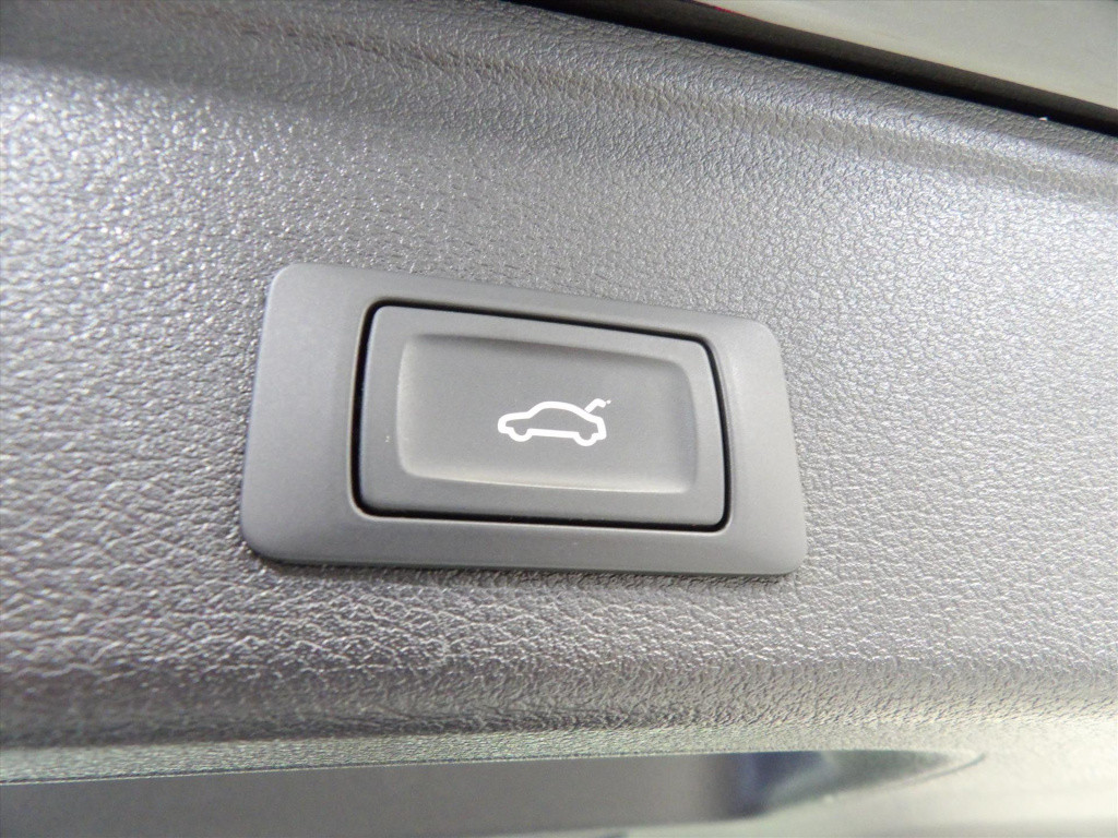 Audi A4 35 tfsi 150pk mhev s tronic s line