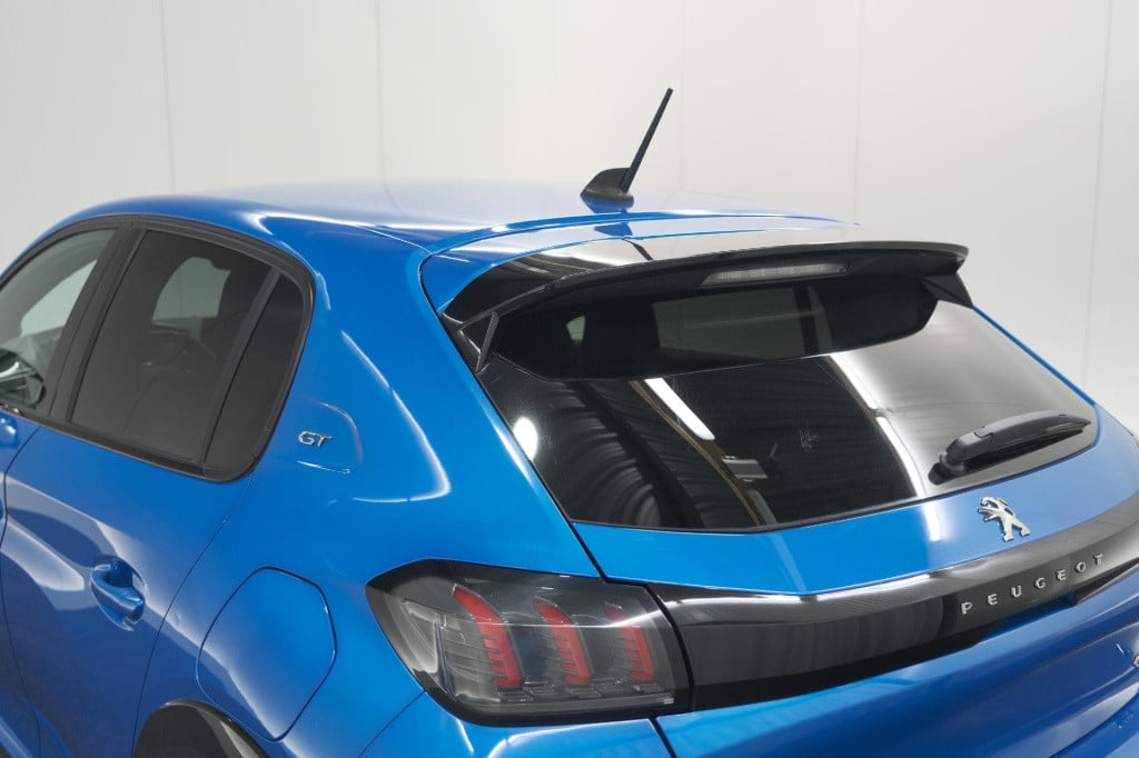 Peugeot 208 puretech 100 gt | camera | dodehoekdetectie | apple carplay | s
