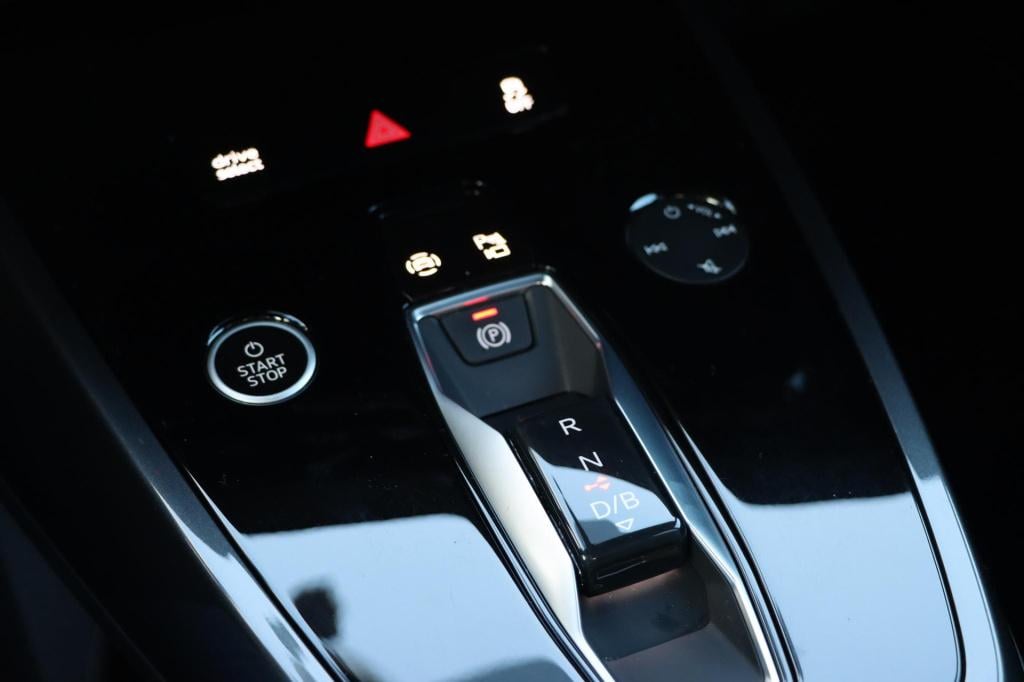 Audi Q4 E-tron sportback 40 s edition 77kwh 204pk