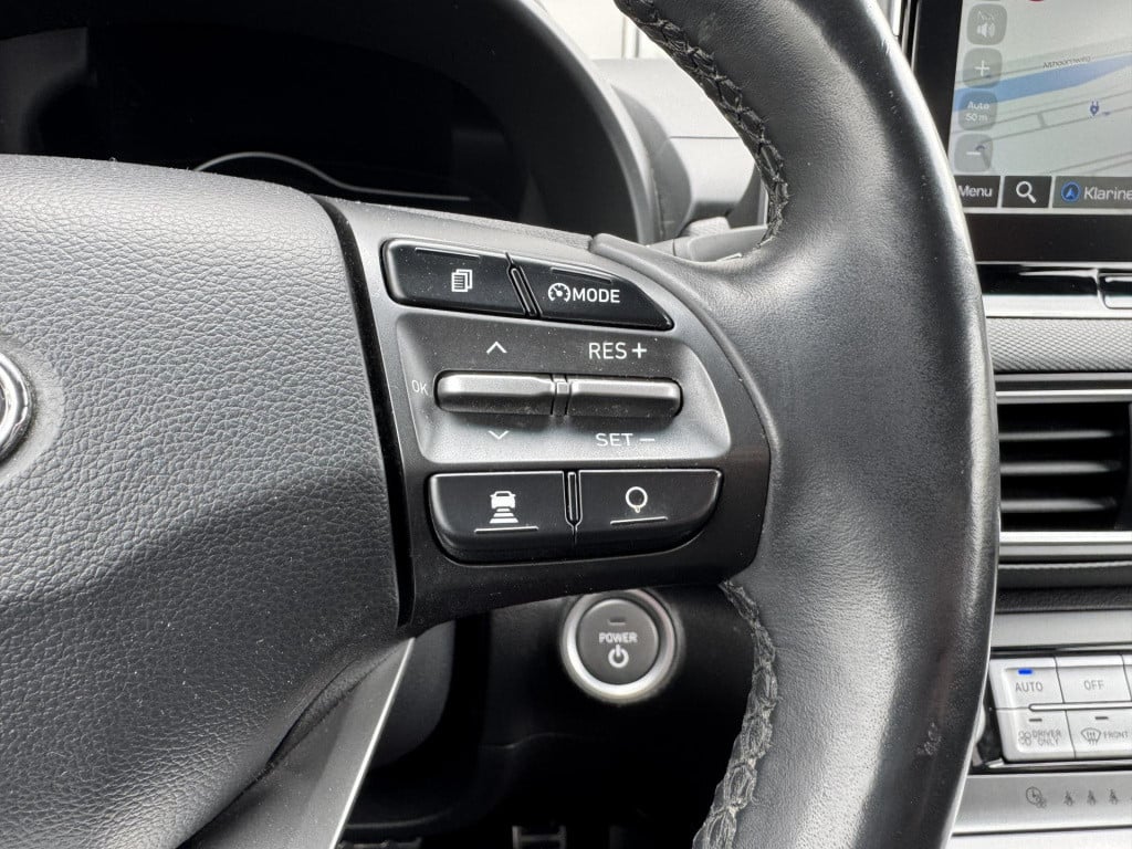 Hyundai Kona ev premium 64 kwh 3-fase lader | navigatie | stoelventilatie +