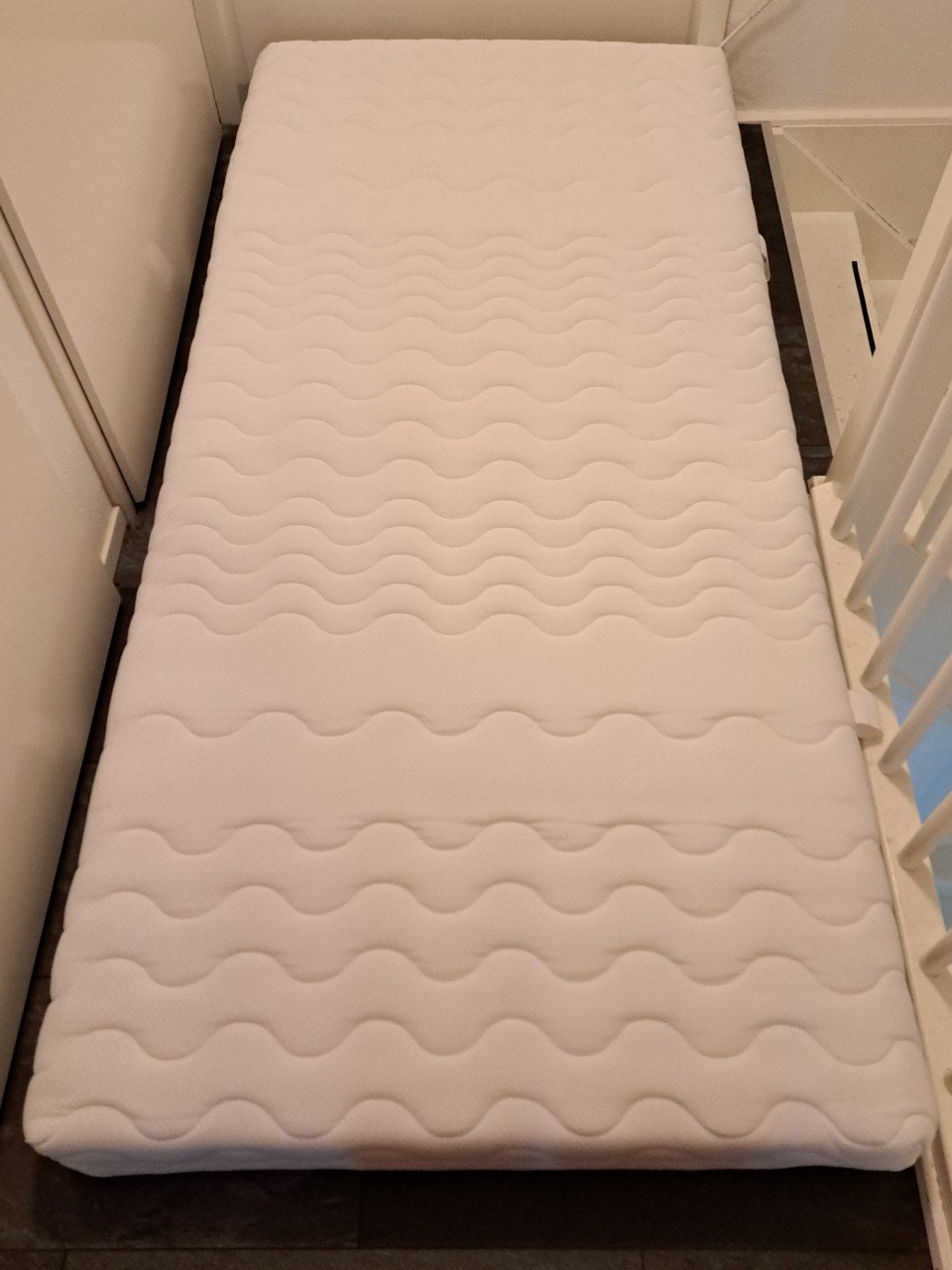 Kindermatras koudschuim 90x195x16 cm – HR 40 – H2