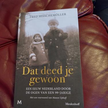 Dat deed je gewoon 99 jarige schrijver