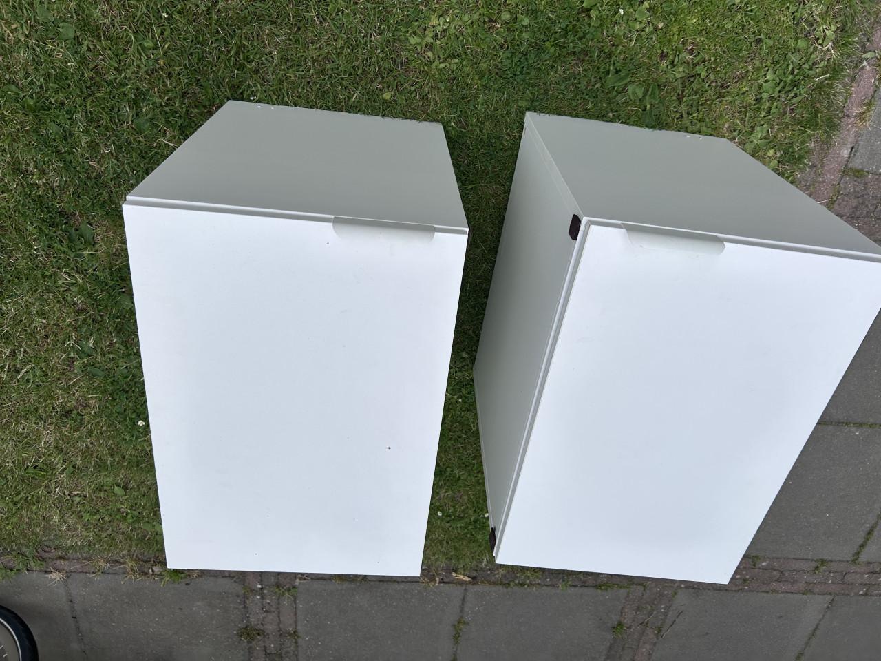2 x wandkast