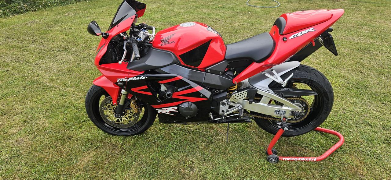 Honda CBR 954 RR Fireblade