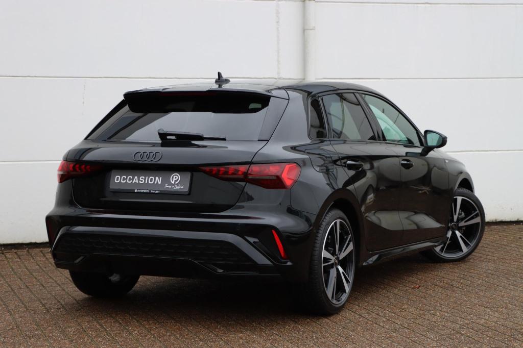 Audi A3 sportback 30 tfsi s-line edition s-tronic 115pk