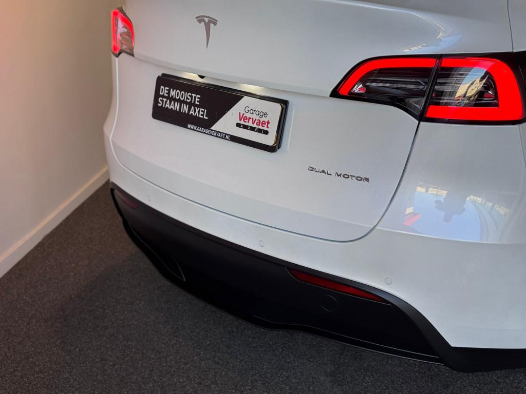 Tesla Model Y long range awd 75 kwh