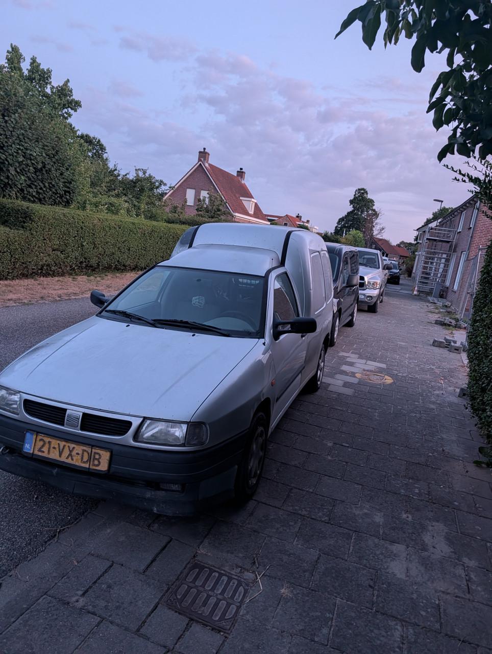 Bestel auto