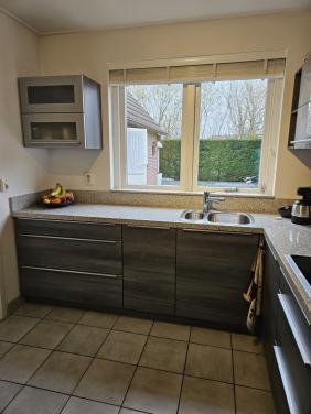 Complete nette keuken, zelf te demonteren!