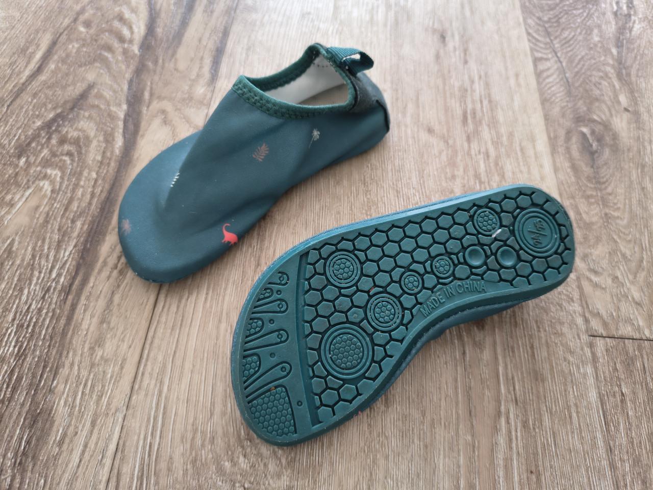 Prachtige blauw groene waterschoentjes, strandschoenen 24/25.