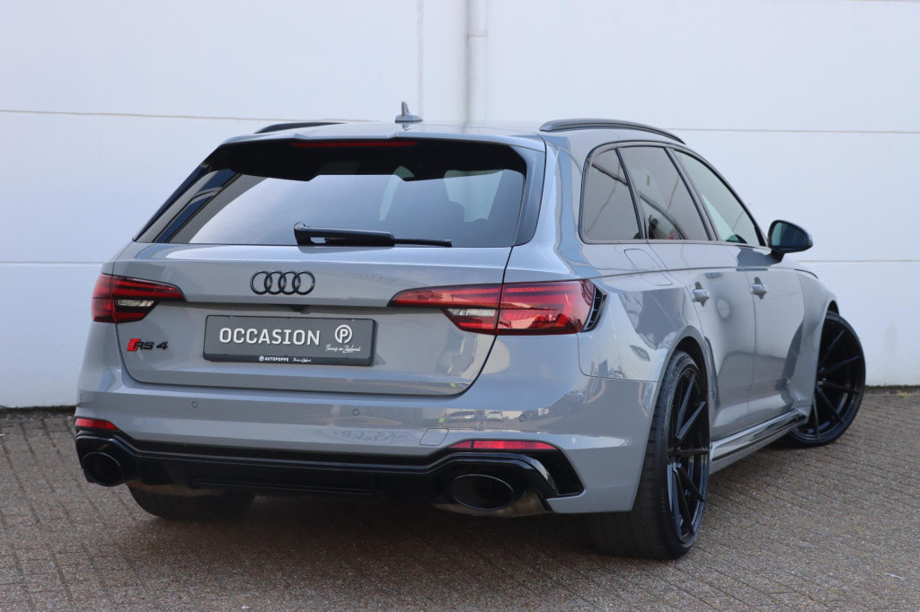 Audi Rs4 avant 2.9 tfsi quattro 450pk tiptronic