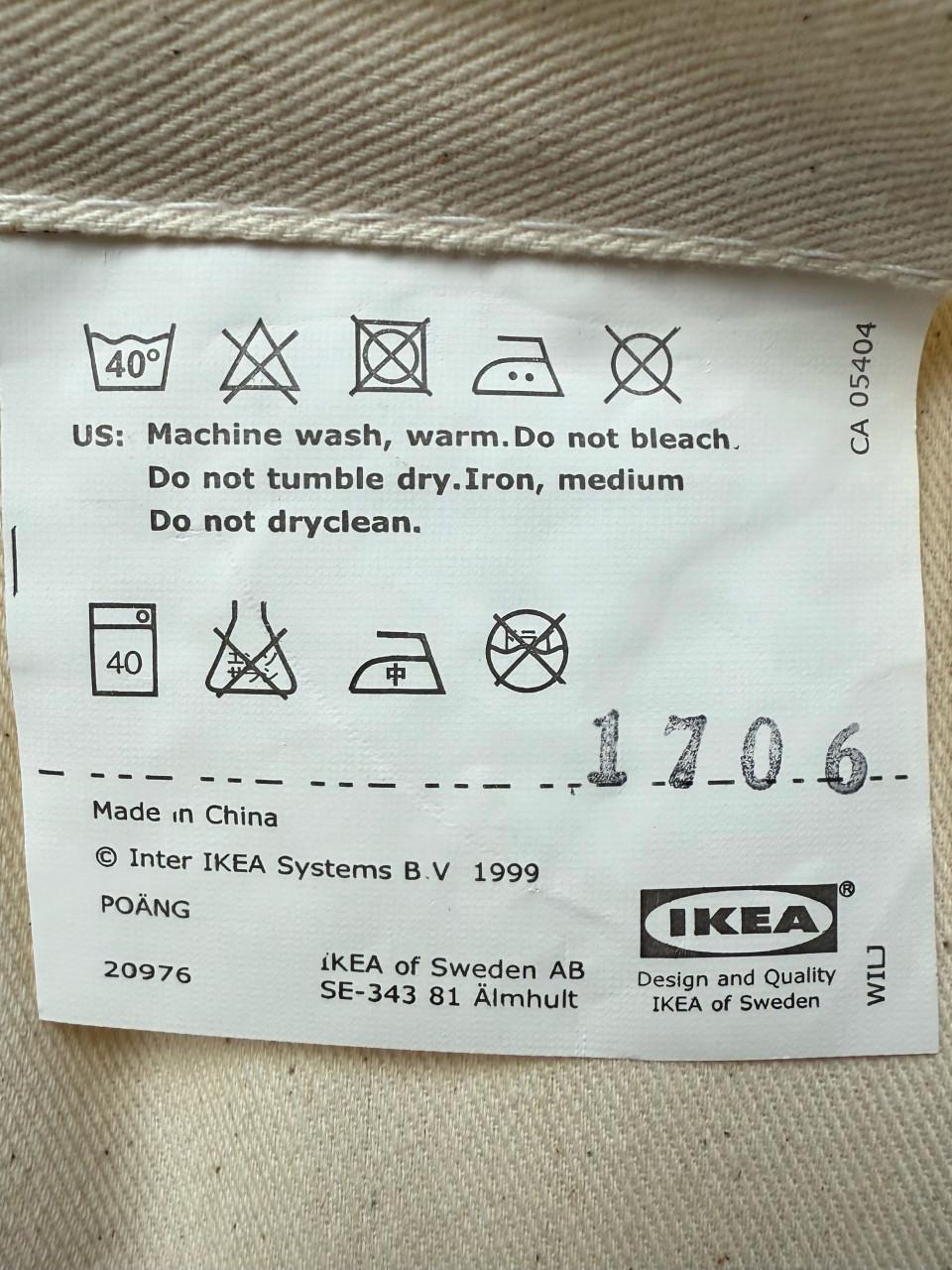 Comfortabele kinder fauteuil met houten frame